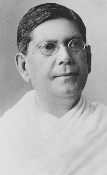 Chittaranjan Das popularly called as Deshbandu( friend of Nation) is a Bengali political leader, a lawyer