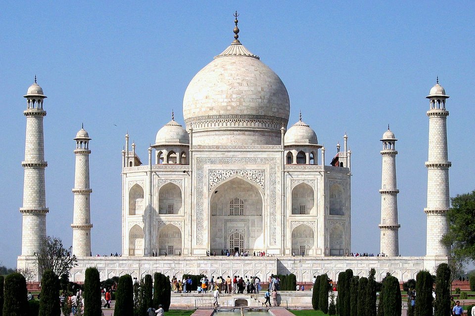 Taj Mahal an example for Indo-Islamic Architecture