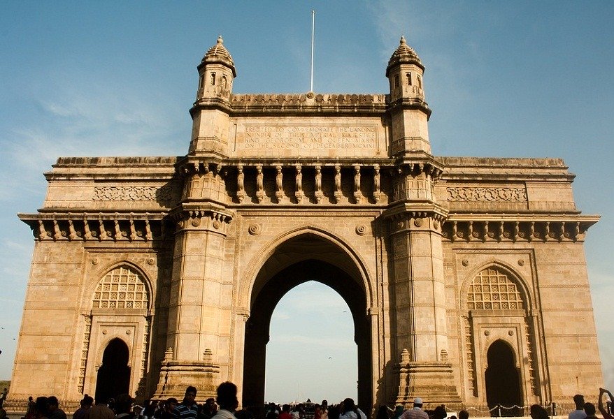 Gateway of India Mumbai is an arch monument built in  20th century. It is an important tourist place in Mumbai, Maharashtra, India. Gateway of India 