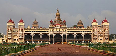 Indo Saracenic Architecture