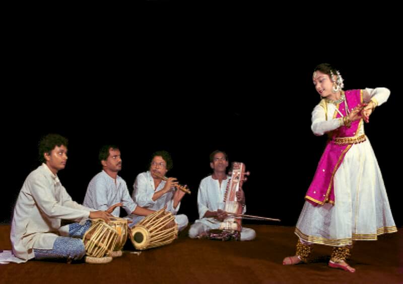 Kathak dancer with music band