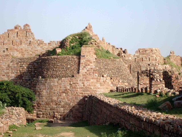 Architecture of the Fort