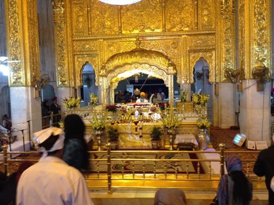 Prayer at Bangla Sahib Gurudwara