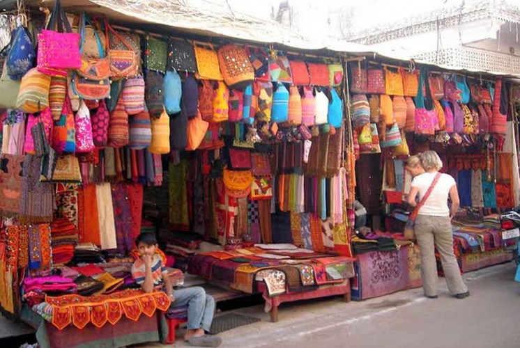 Kishanpole Bazar