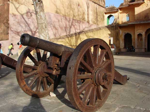 Cannon in the fort