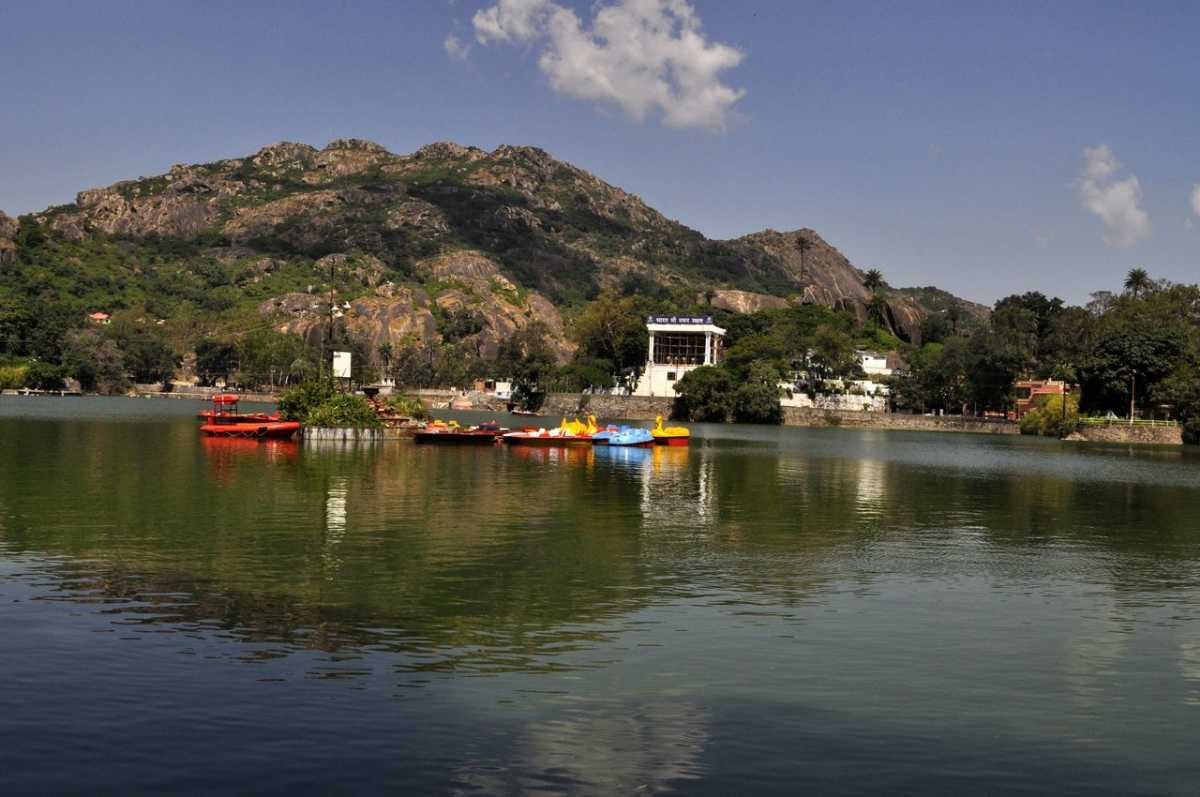 Nakki Lake