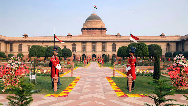 Rashtrapati Bhavan, the architectural splendour is the home of President of India. It is located in New Delhi to the west of Rajpath. 