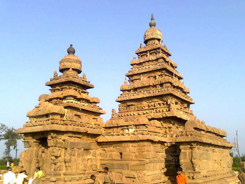 Pallava dynasty ruled the southern part of India from 275 CE to 875 CE after the fall of Satvahana dynasty.